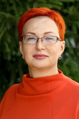 КОЛМЫКОВА Наталья Владимировна